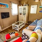 Apartment Sweet Raffaello Beach By Hello Homes *