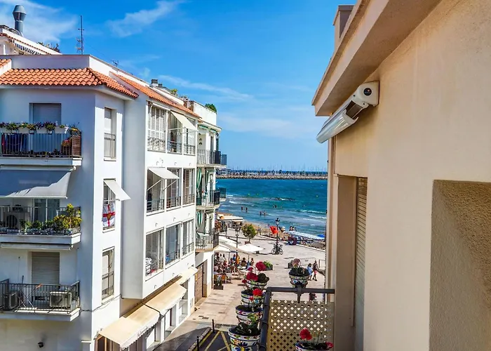 Lejlighed Sweet Raffaello Beach By Hello Homes Sitges